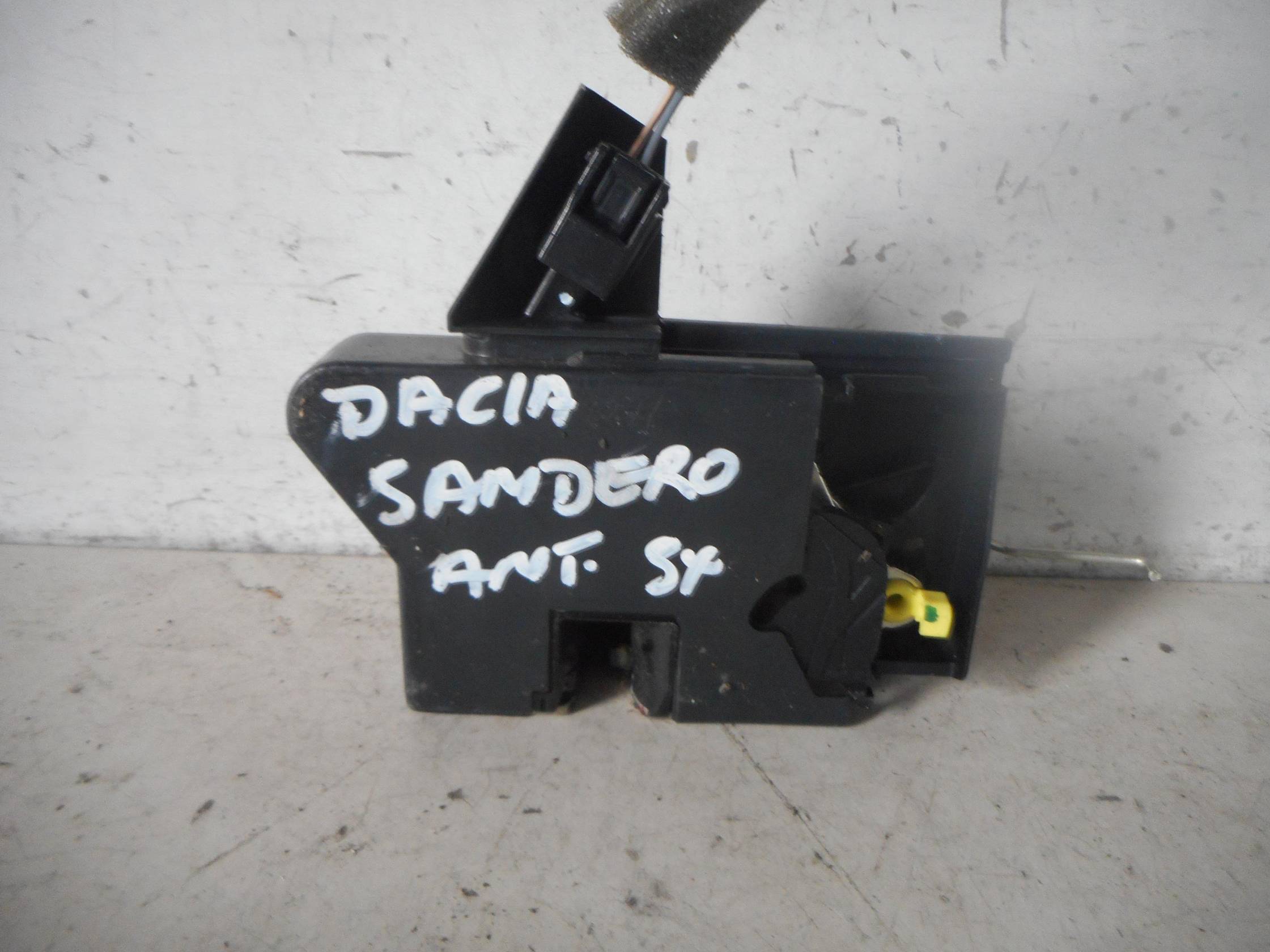 Serratura porta ant. sx.